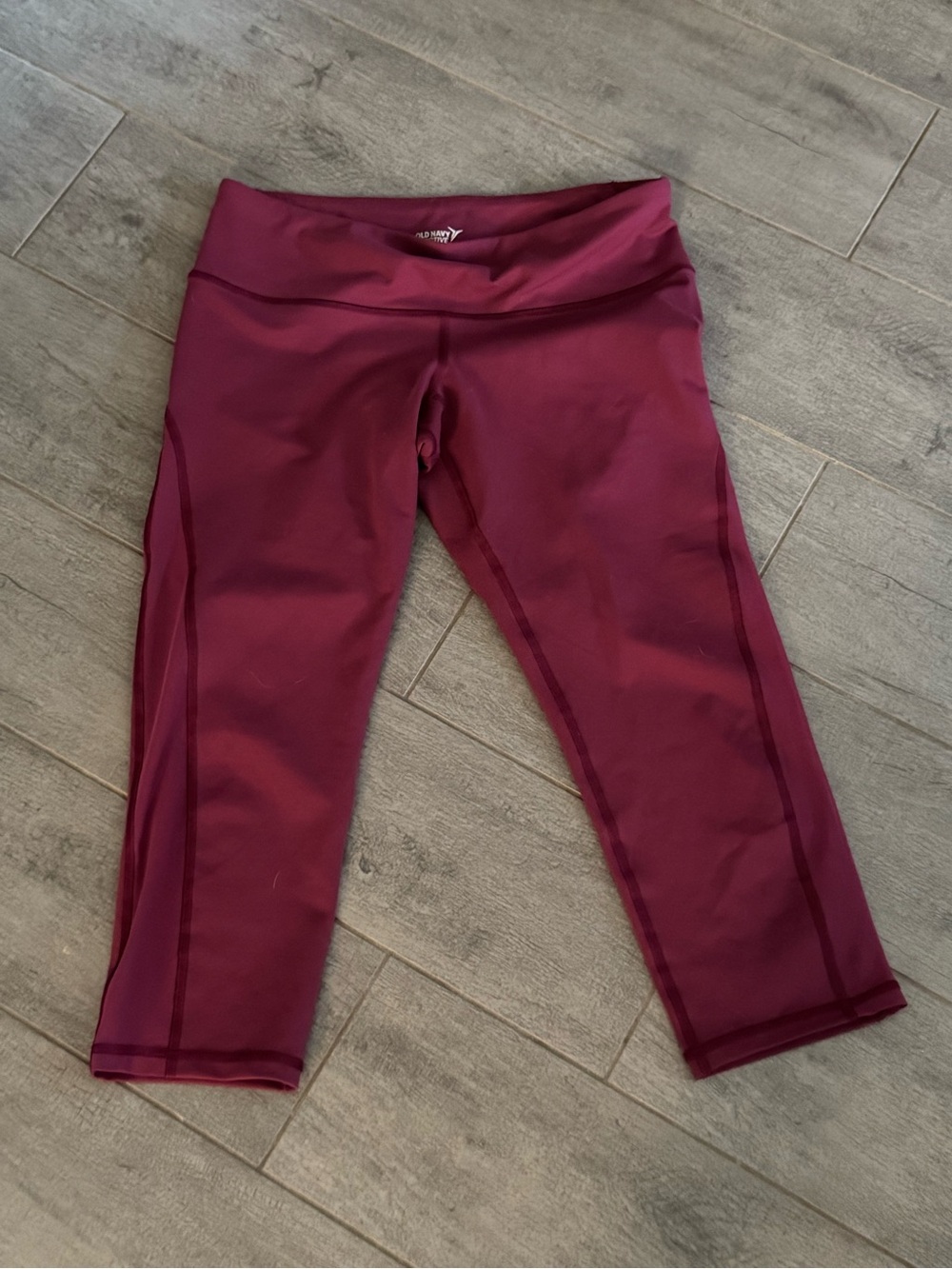 Old Navy Burgundy Capri Leggings with Wide Waistband